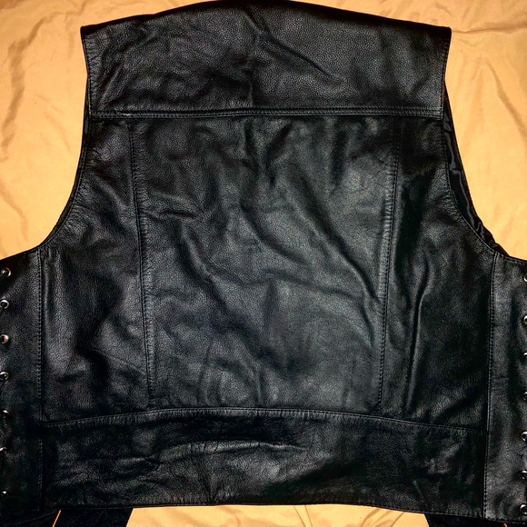 First Classics Leather Gear riding jacket - Picture 2 of 11